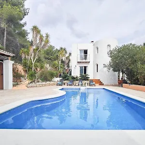  Villa Mercedes